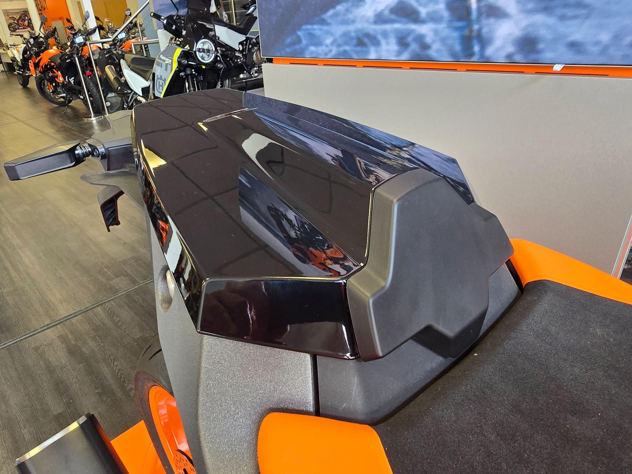 2024 KTM 990 X-Ring Euro 5